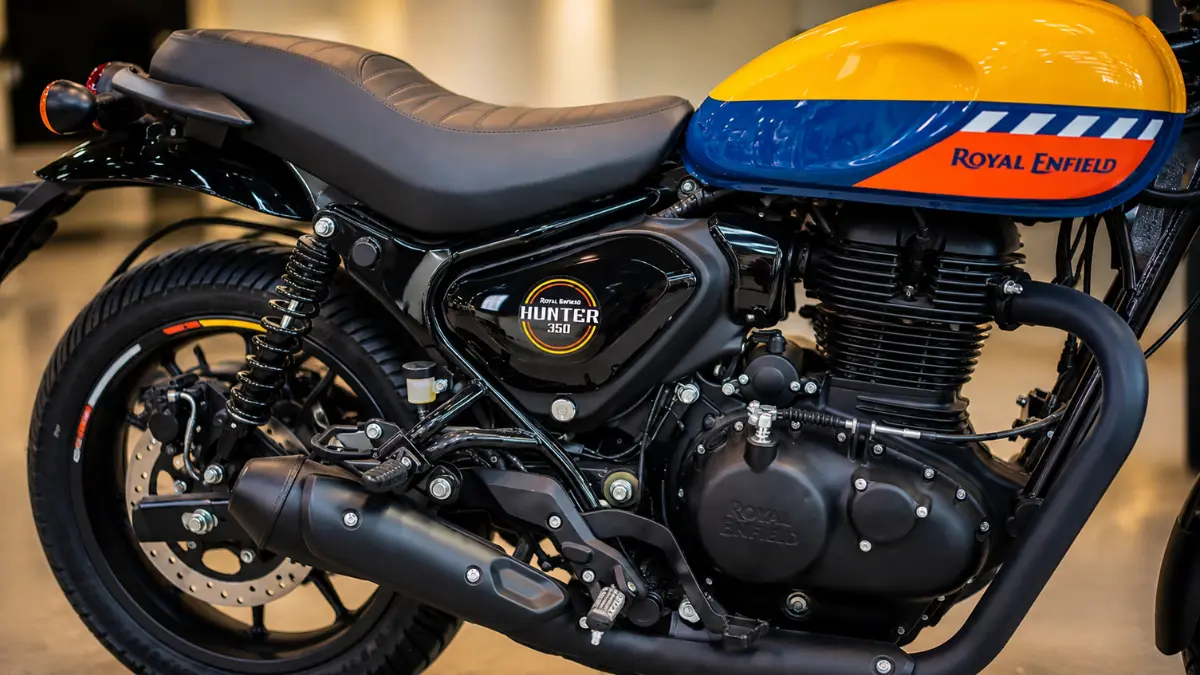ROYAL ENFIELD HUNTER 350 2026 J series engine close up view